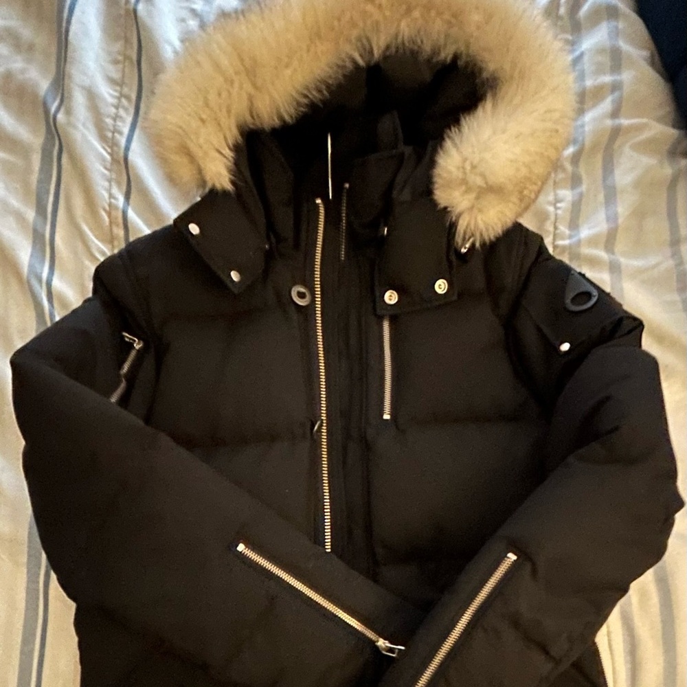 Black 3Q Moose knuckles Coat with White Fur